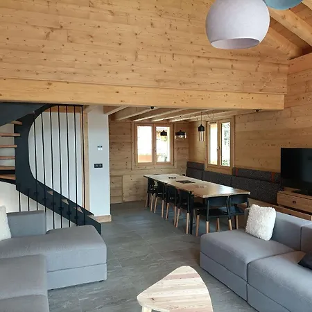 Bio Corti 12 Personnes Chalet