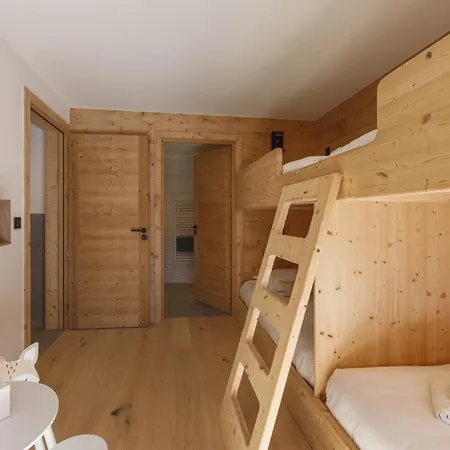 Bio Corti 12 Personnes Chalet